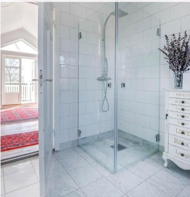 Villa 25Min Fran Joenkoeping, Panorama Utsikt Habo Екстериор снимка